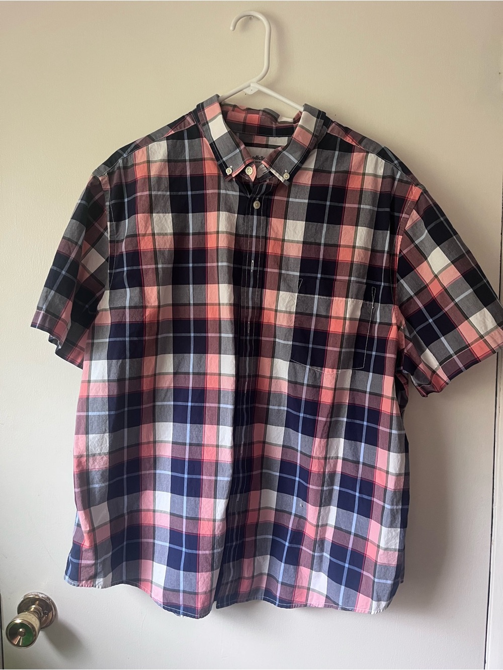 Goodfellow and Co. Men’s Short-Sleeve Plaid Button-Down Shirt - Pink & Navy XXL